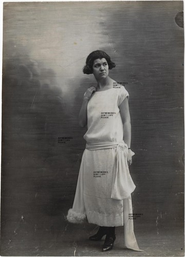Mode photos c1920 femme - 7,