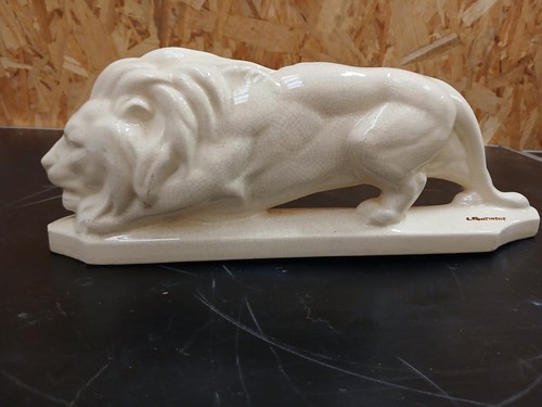 Lion faience craquelee - en,