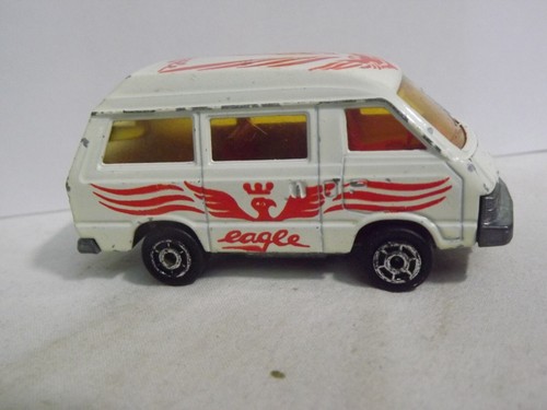 Majorette white red toyota - white,