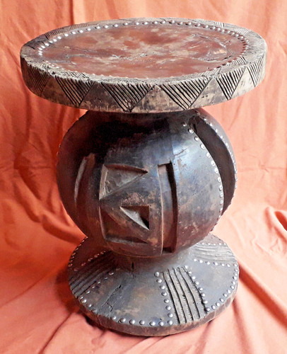 Huge carved mangbetu stool - huge,