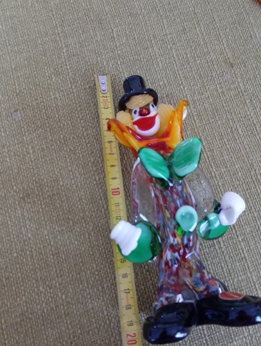 Sculpture statue clown en - de,