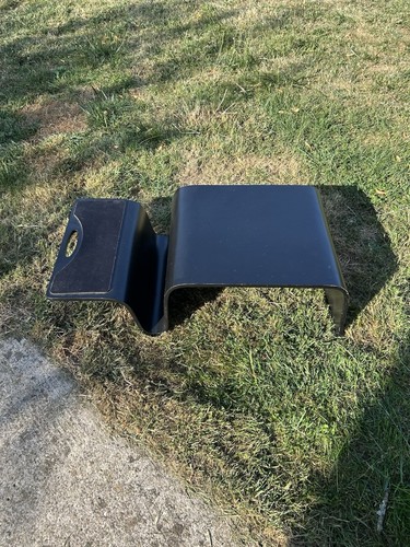 Table basse porte revues