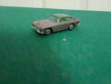 CORGI HUSKY  ASTON MARTIN  DB 6 - 1968-69  VIOLET