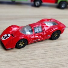 VOITURE HOTWHEELS FERRARI P4 ROUGE #24  MADE IN MALAYSIA 2001 1:64*