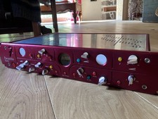 Focusrite Red 7