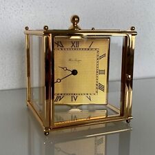 Pendulette Hour Lavigne carrée en Laiton doré - Debout - Fabriquée par L'Épée