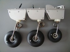 RC aircraft - retractable trains - inflatable wheels 80mm / 70mm