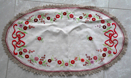 Linge ancien joli napperon - joli, en