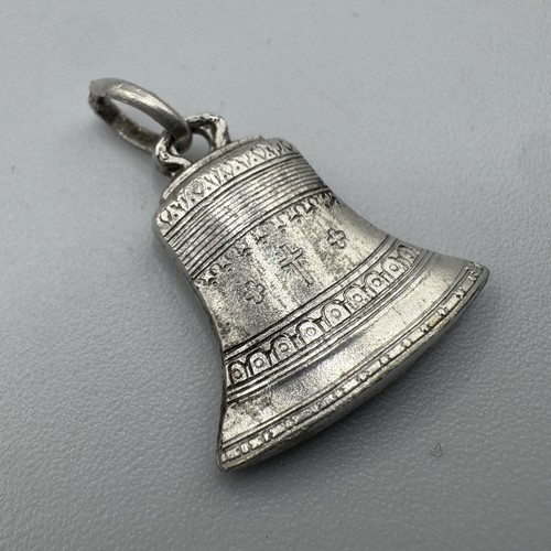 Médaille religieuse ancienne