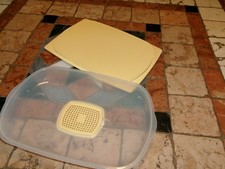 TUPPERWARE CAVE A CHARCUTERIE