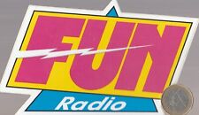 C25 radio2. FUN RADIO. 13 X 8