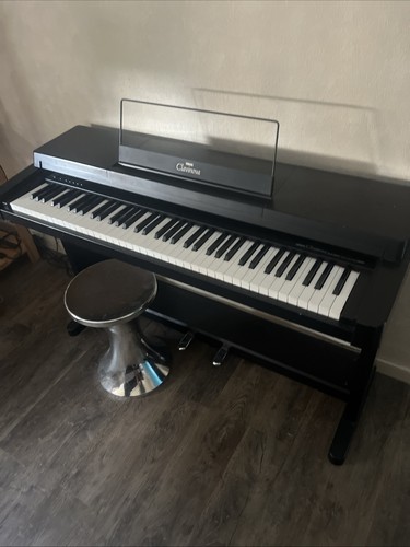 Piano clavinova - piano,