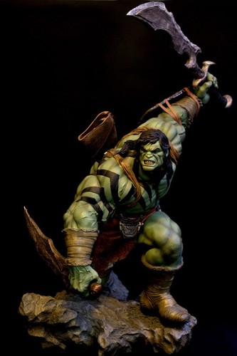 Statue premium format skaar - statue,
