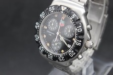 Montre chronographe à quartz
