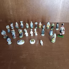 Lot De 29 Fèves Santons