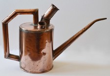 Grand arrosoir ancien en