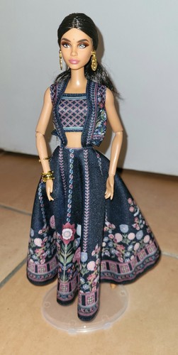 Poupée barbie signature - poupÉe,