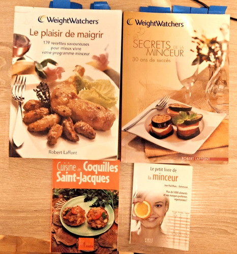 Lot livres dont 2 - 4,