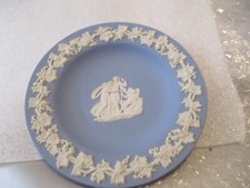 Belle assiette vide poche