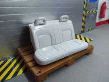 1/18 Volkswagen New Beetle Solido Rear Seat