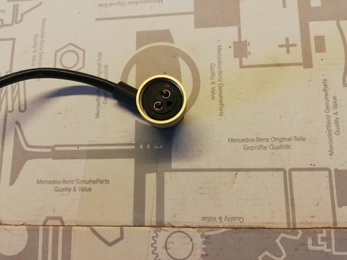 Mercedes benz connecteur m24 - mercedes,