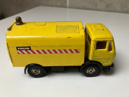 Corgi camion balayeuse - corgi,