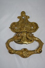 ANCIENNE POIGNEE EN BRONZE ART