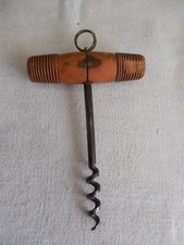 ANCIEN TIRE BOUCHON AVEC MECHE DE SECTION CARRE