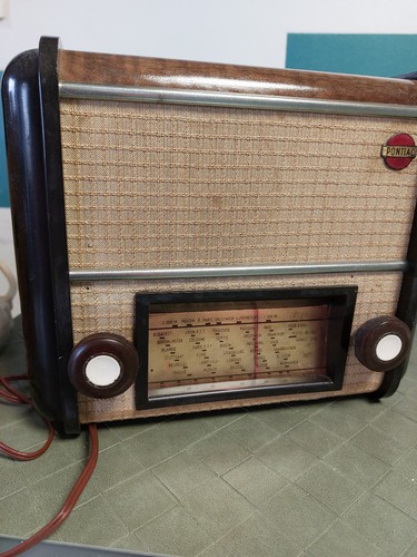 Tres belle ancienne - ancienne, radio