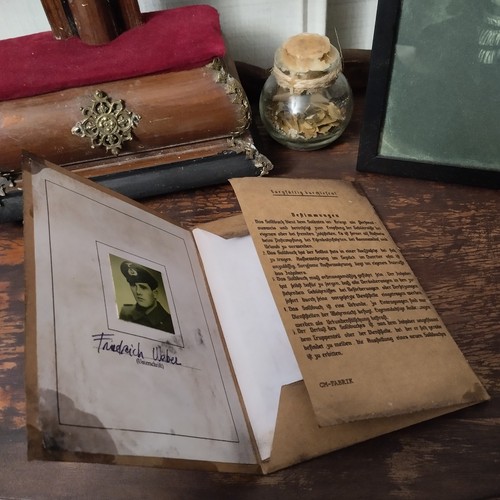 Soldbuch reproduction