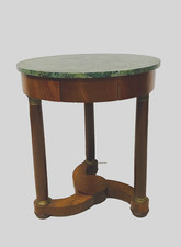 guéridon rond empire dessus marbre vert piétement tétrapode . XIX siècle .
