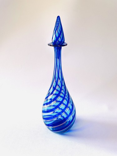 Large venini style twisted dog - style,