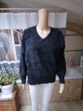 Bouton d 'or  pull doux noir