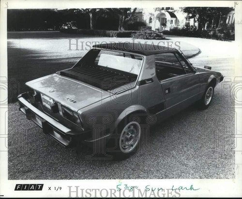 1977 press photo - press, x