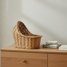 Panier En Osier En Forme de