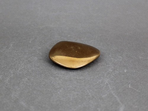 Monique gerber bronze - monique, pebble