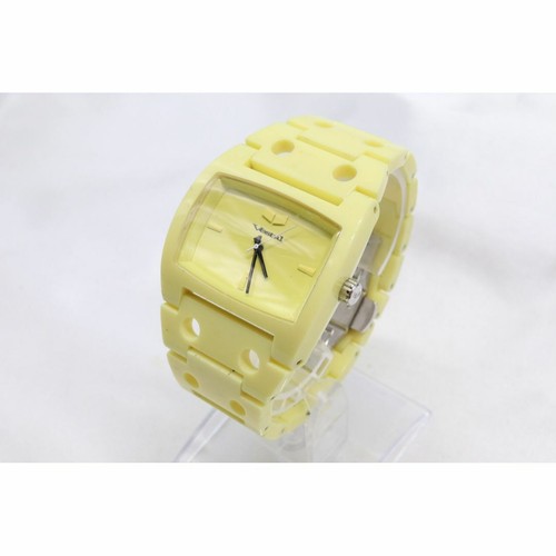 W179 working item battery - working,