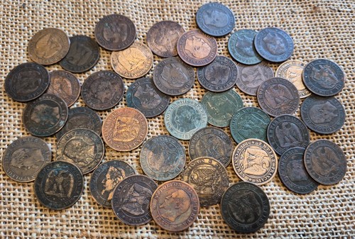 Lot 40 pièces de - 2, ~