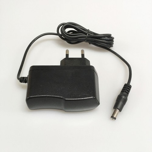 Chargeur pièces de - pièces,