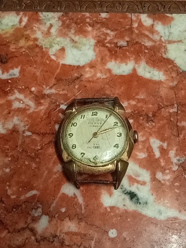 Montre mécanique vintage - montre,