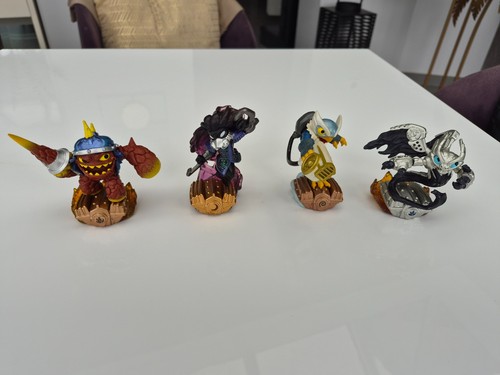 Lot figurines skylanders - 4,