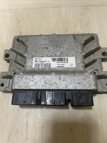 Calculateur moteur clio - calculateur, 3