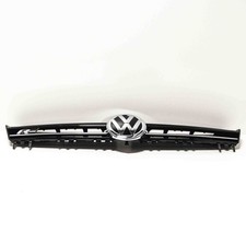 Calandre centrale avant noire