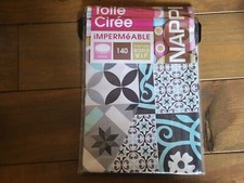 Nappe ronde 140 cm (024)