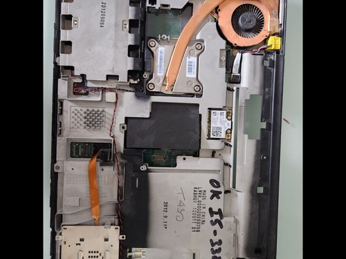 Base inférieure lenovo t430 - inférieure,