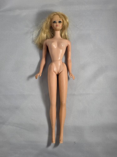 Vintage barbie doll twist n - vintage,