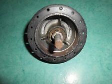 Moyeu roue avant noir 28 trous