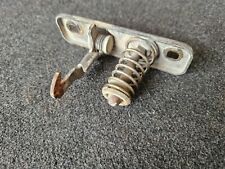 Loquet de capot supérieur VW