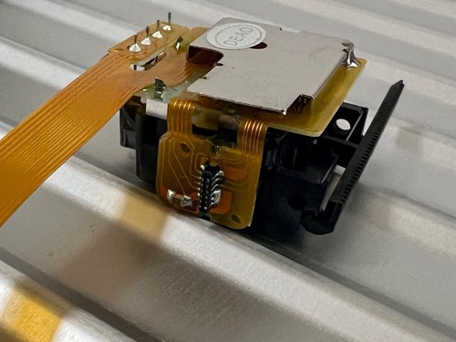 Laser pickup pour - laser,