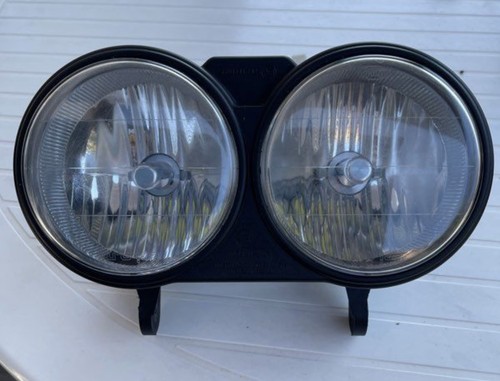 Phare avec grille - phare,